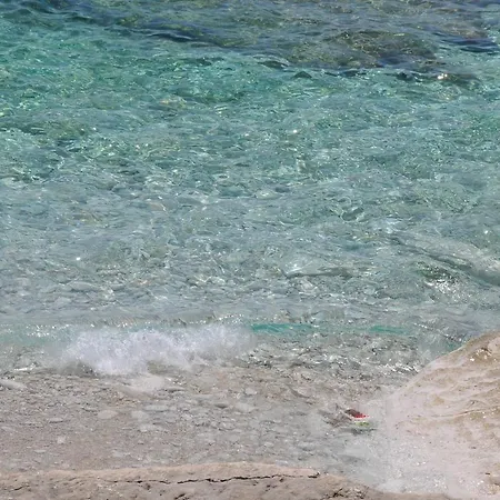 아파트 Mirjana 풀라